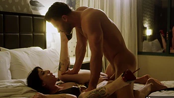 Seth e Charlotte transam anal apaixonado na posição missionária videos