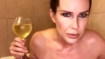 Большие сиськи блондинки Уитни videos