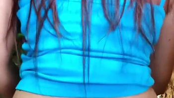 Уличный минет на коленях с волосатой индианкой videos