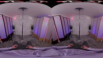 Brune milf jute sa grosse chatte et son cul en cowgirl videos