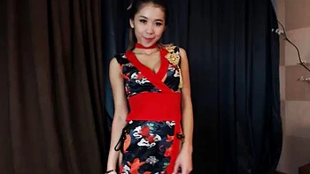 Amadora asiática Mika ao vivo no Bongacams videos