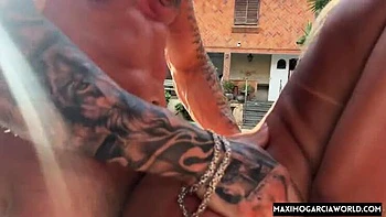 Jovem loira Yasmin Avila fodida sem camisinha com o pau grande do Maximo videos