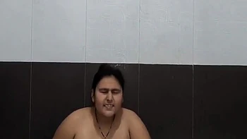 Bathroom Pussy Licking videos