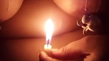 Desi Bhabhi Puts Brush In Her Ass For The First Time videos