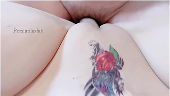 Demi-frère lèche ma chatte et me baise fort, tabou videos