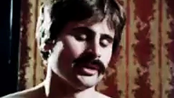 Rubia tetona recibe blowjob y follada perrito BDSM videos