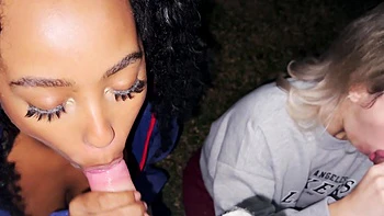 Чернокожие красотки и их парни в диком групповом трахе на улице videos