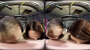 Blowjob con tetas grandes en VR y striptease japonés videos