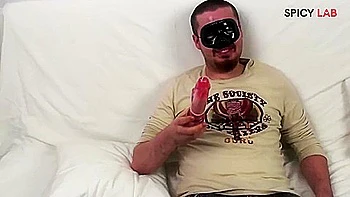 Adolescente italiana morena se masturba de lingerie videos