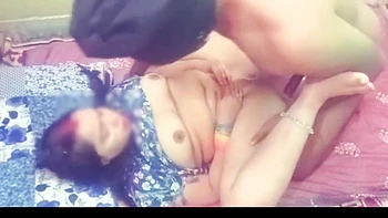 Aram Se Dalo Meri Najuk Chut Dard Kar Rhi Hai Baby Tumara Tight Lund Boht Jan Lewa Hai Please videos