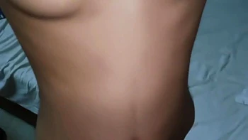 Chica desi del pueblo follada por primera vez en POV videos