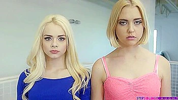 Adolescentes rubias comparten polla en trío salvaje videos