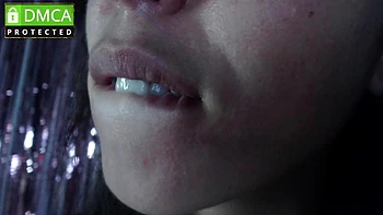 Amadora gostosa pelada na rua videos