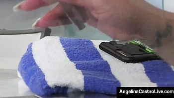 Angelina Castro: peitões e buceta peluda latina videos