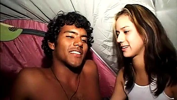 Бриттни и подруги: блондинки с большими сиськами трахаются videos