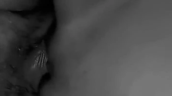 Femme au foyer desi parfaite jouit d’un fuck hardcore à la maison videos