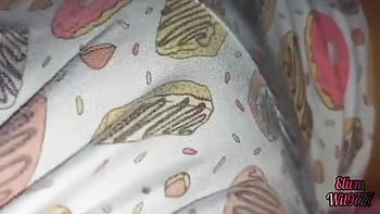 Meia-irmã desi exibe sua buceta peluda videos