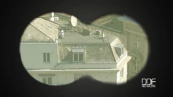 Chica universitaria morena se masturba con tacones videos