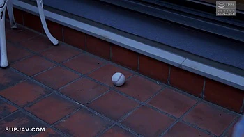 Morena asiática caliente follada sin censura videos