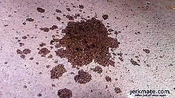 Brünette Teen bekommt Gesichtsspritze im POV videos