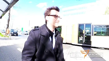 Conny Dachs loira fodida com peitões e gozada videos