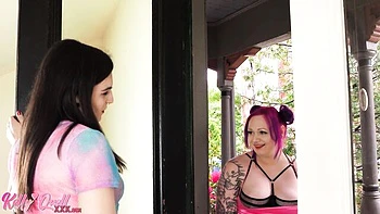 Kelly's Hardcore Trans Blowjob & Anal in Fishnets videos