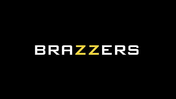 Caramel Cockiato - Barbie Sins / Brazzers  / stream full from www.brazzers.promo/kia videos