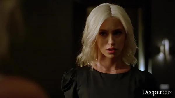 Deeper. Jessie brings look-alike Kiara for twisted threesome videos