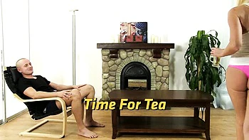 Blonde Vanessa's hardcore piss and facial fuck videos