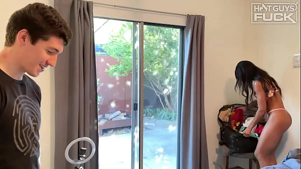 Lost His VIRGINITY To Hottest Black Girl! Slept Like A Baby! videos