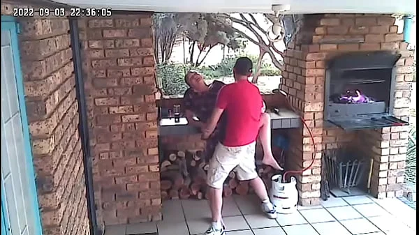 Spy camera : couple caught fucking on the porch of the nature reserve videos