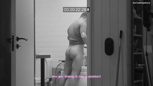 К вам пришел сантехник ваша пися в опасности. порно, секс, порно и секс. а ещё порно videos