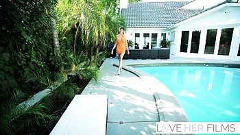 Latina Babe with Big Ass Gets Doggy and Blowjob videos