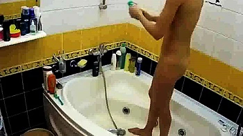 Stepsister Shaves Pussy and Shows Off in Shower videos