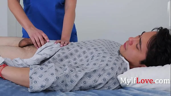 Doctor Vanessa Cage Fixes A Mans Spine With Sex videos