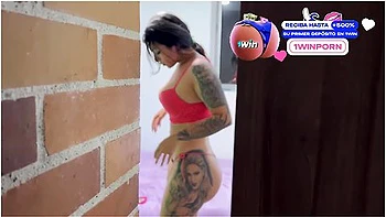 Thief Enters My House And Fucks Me When He Gets Hot By Seeing Me In Underwear videos