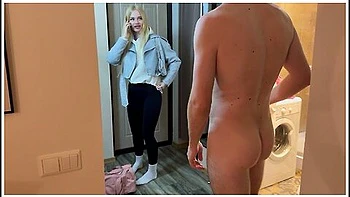 I Mixed Up The Floors And Accidentally Went Into The Wrong Apartment videos