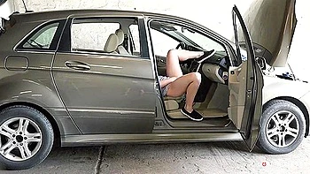 Eva Bergers Steamy Car Tryst Ignites Russian Heat videos