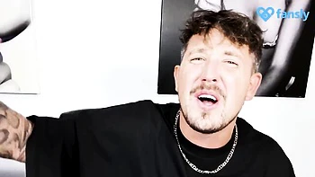 Hot babe scene with witching Gabbie Carter from Pillow Talk videos