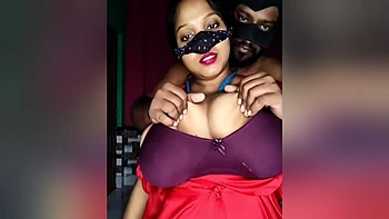 Very Huge Boobs Show On Camera videos