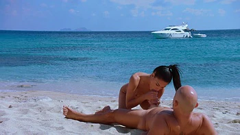 Two kissing babes, including stunning peaches, enjoy a hot beach sex adventure videos