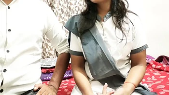 Mumbai Ashu - Indian Virgin Fucked Her Boyfrriend For The First Time videos